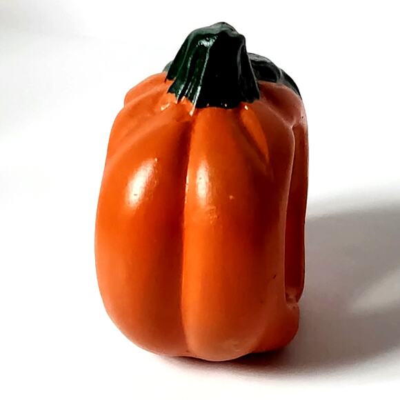 Vintage 1990s Hand-Painted Pumpkin Napkin Rings (Set of 4) w/ Box - Picture 8 of 12